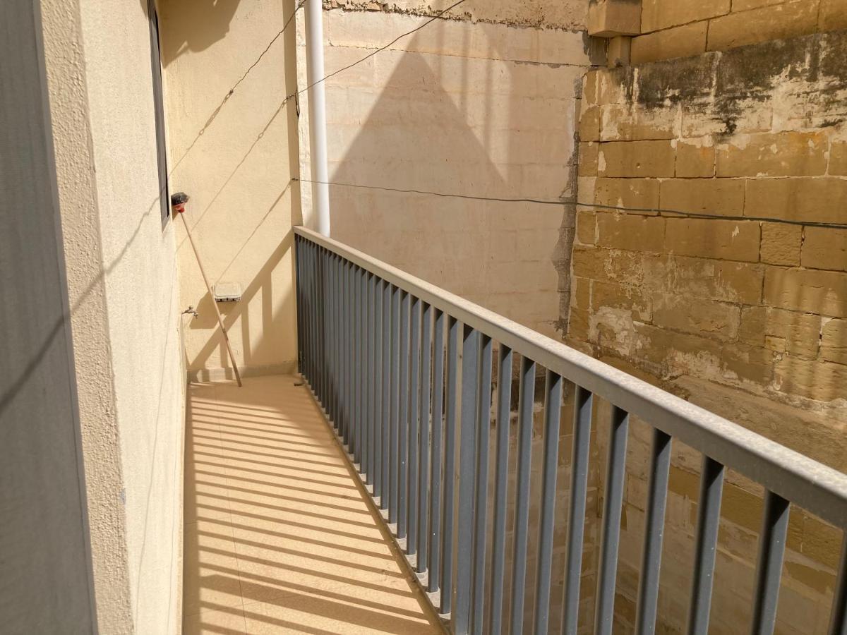 Grand Harbour View Lookout Apartment Kalkara Exterior photo